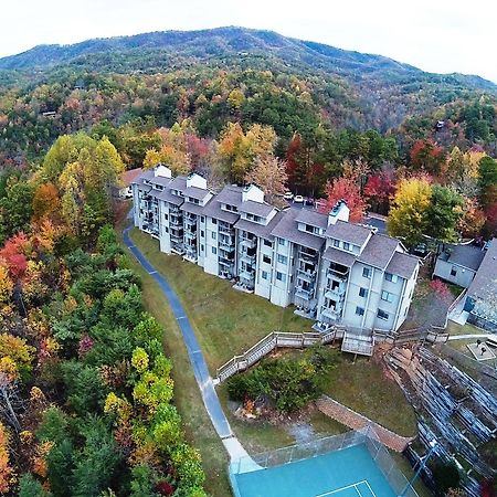 ディア リッジ マウンテン リゾート  Pittman Center エクステリア 写真
