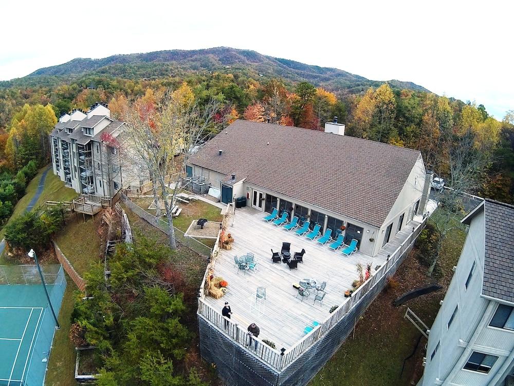 ディア リッジ マウンテン リゾート  Pittman Center エクステリア 写真